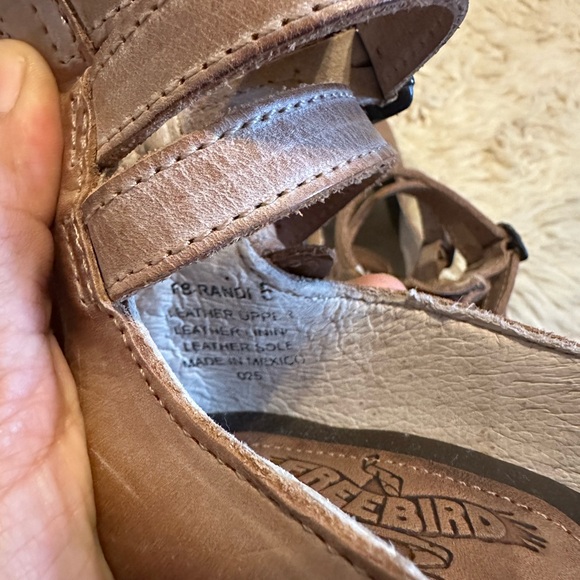 Freebird Randi - Picture 10 of 10